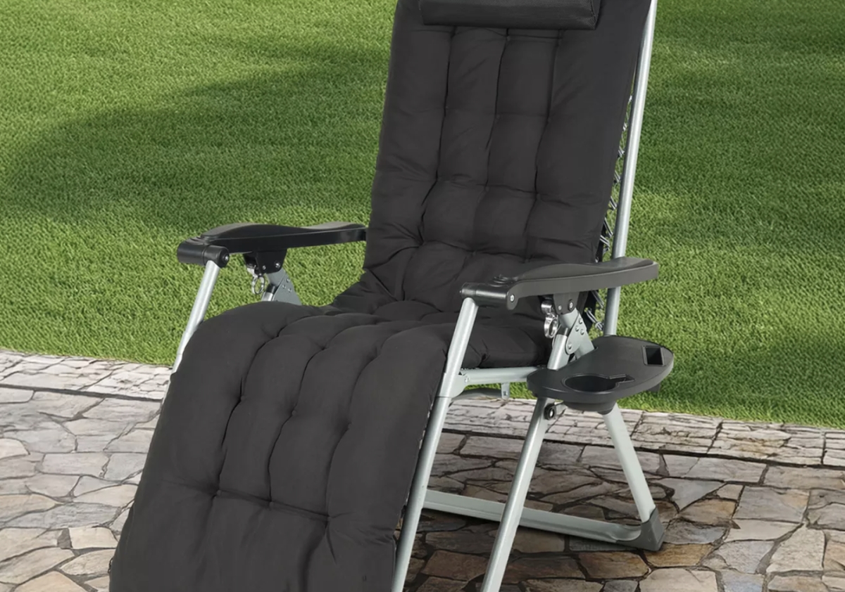 Sedia da giardino reclinabile Gravità Luxury con poggiatesta e tavolino incorporato